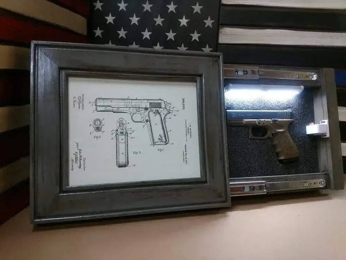 Liberty Home 8×10 Picture Gun Concealment Safe